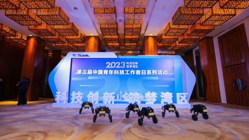 Kong API网关与反向代理：本质区别与适用场景解析